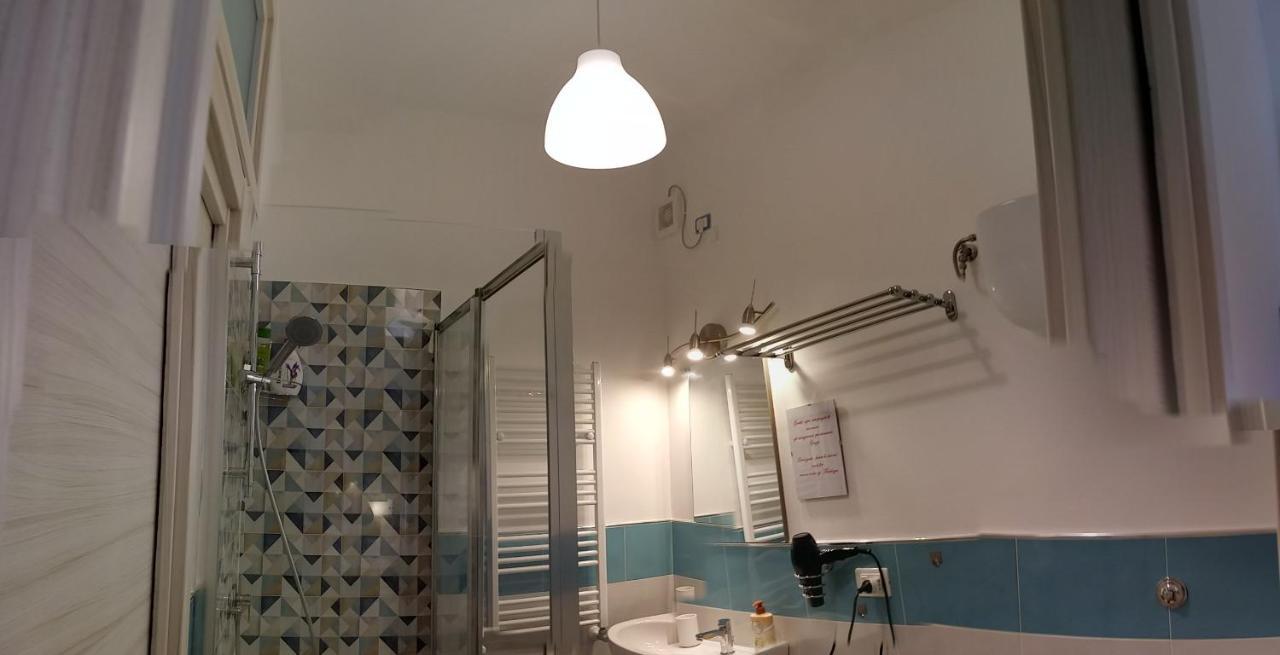 B & B Civico 6 Rooms Salerno Exterior photo